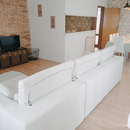 300 Mt From The Sea - Free Parking - Wi-fi Ac & Prime Video Villa Lido di Camaiore