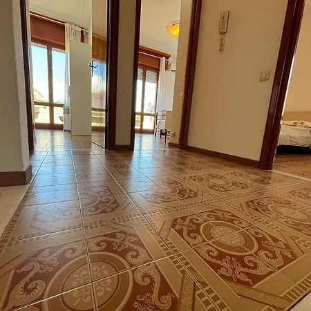 300 Mt From The Sea - Free Parking - Wi-fi Ac & Prime Video Lido di Camaiore