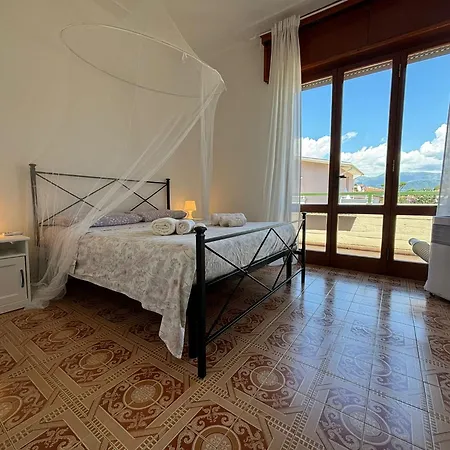 300 Mt From The Sea - Free Parking - Wi-fi Ac & Prime Video Villa *